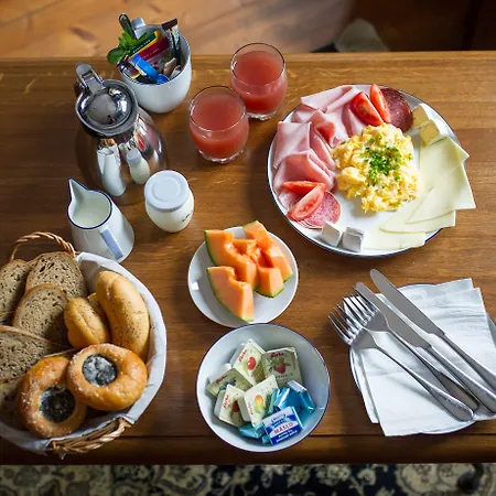 Pensjonat Alt Straninger 3*